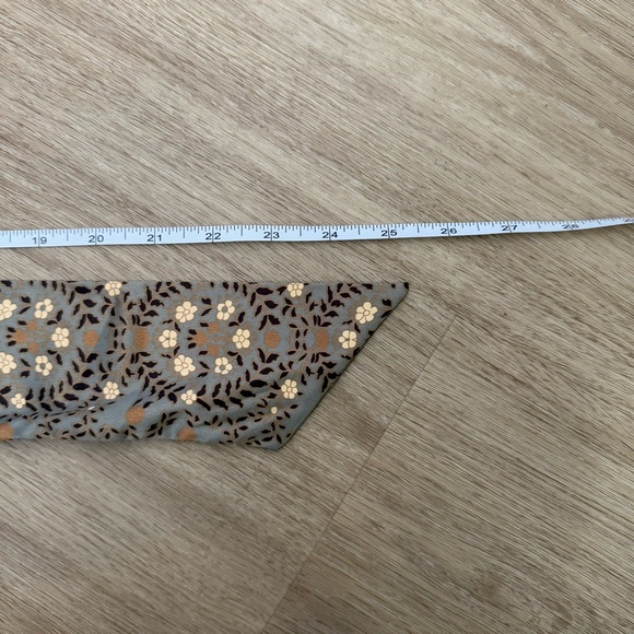 Intimately Free People Bandana Scarf Style Satin Top-Geometric Gold & Sage XS - Picture 10 of 12